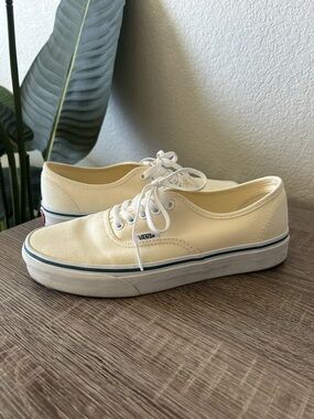 Vans Authentic Shoe